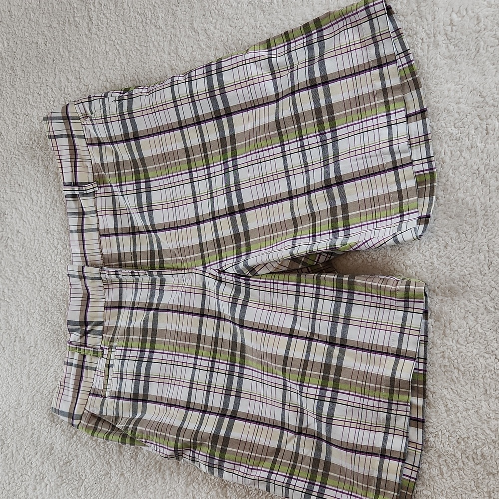 MADISON STUDIO. Plaid bermuda shorts size 12 tan green cream purple black.